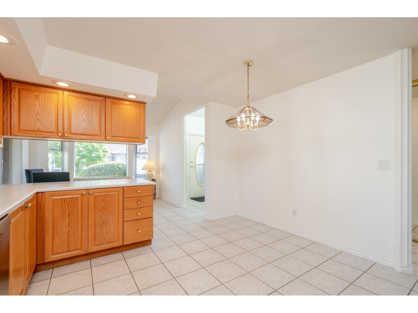 49 21746 52 Avenue Property Photo 11