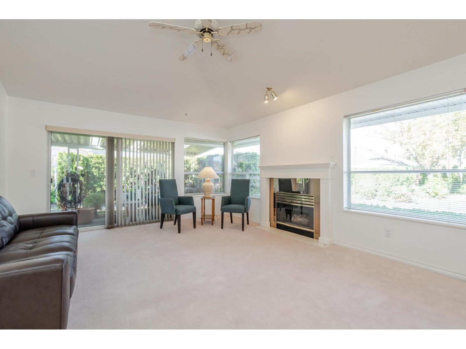 49 21746 52 Avenue Property Photo 14
