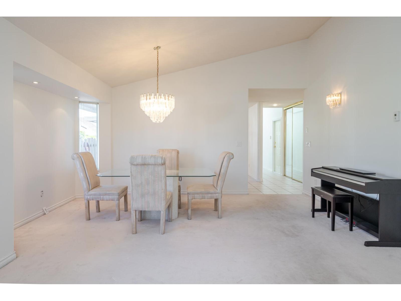 49 21746 52 Avenue Property Photo 19