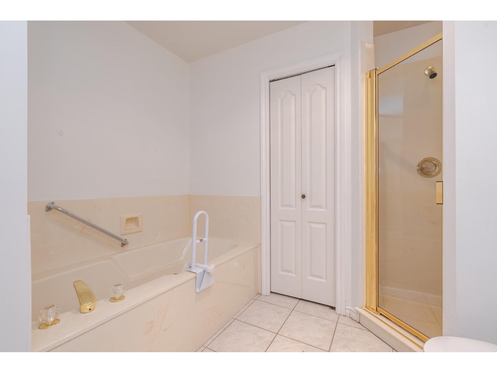 49 21746 52 Avenue Property Photo 25