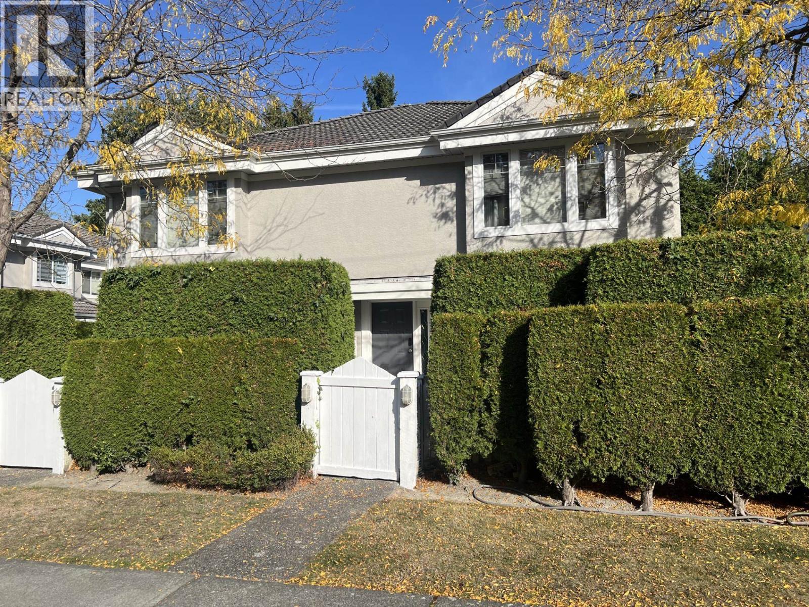 2 7760 Minoru Boulevard Property Photo 1