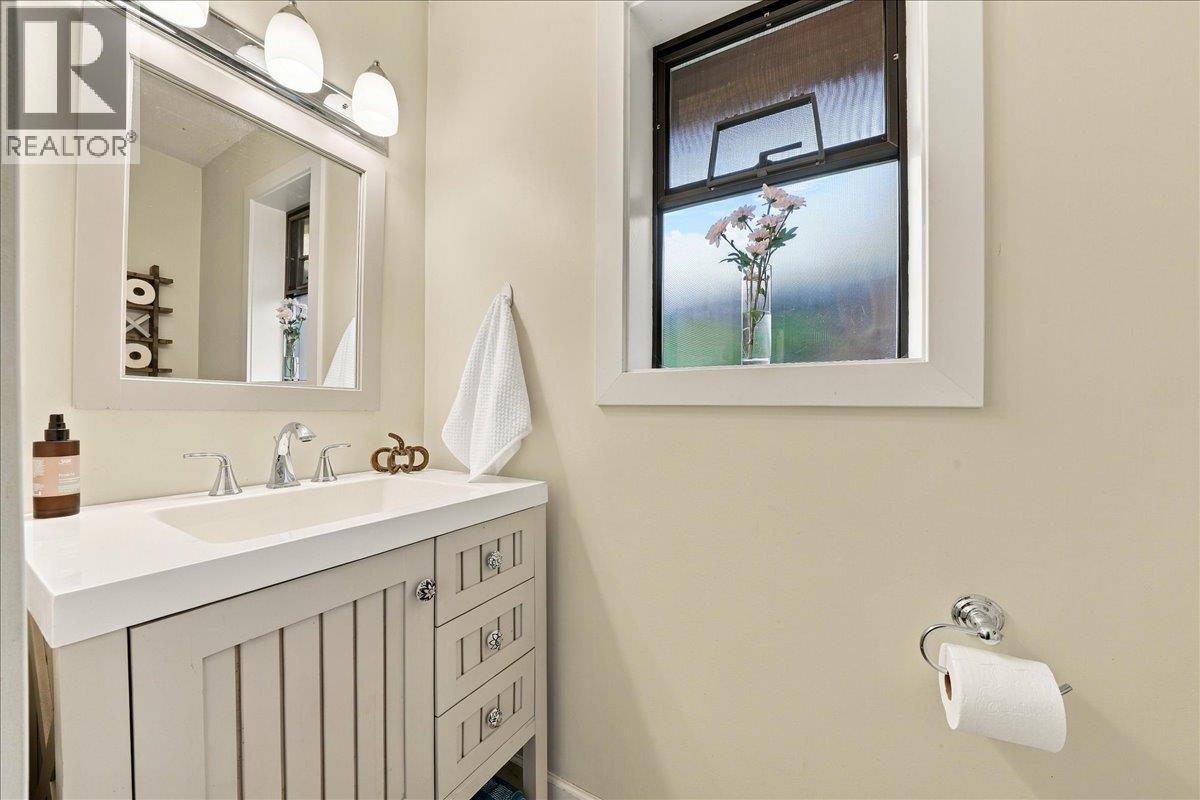 12461 Meadow Brook Place Property Photo 13