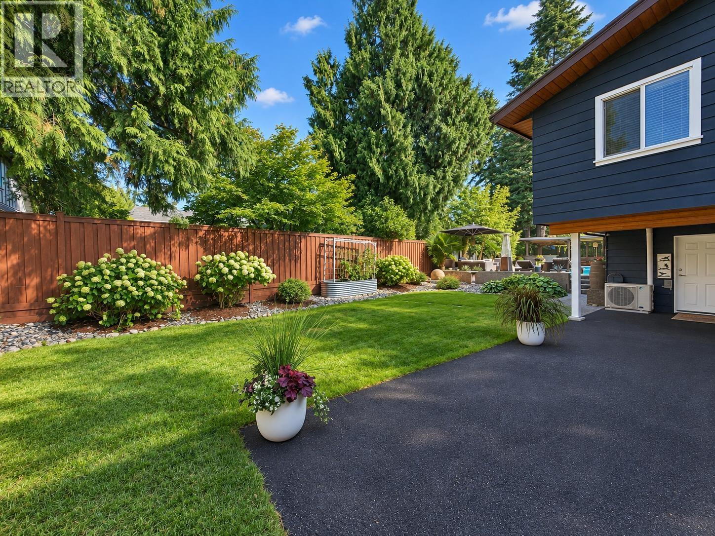 1050 Eden Crescent Property Photo 39