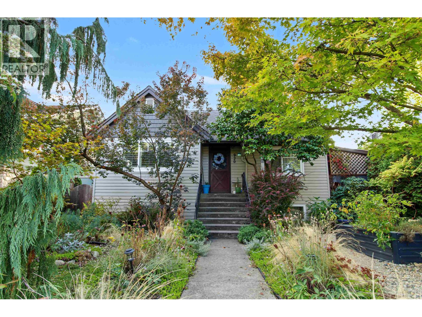 920 Chilliwack Street Property Photo 1