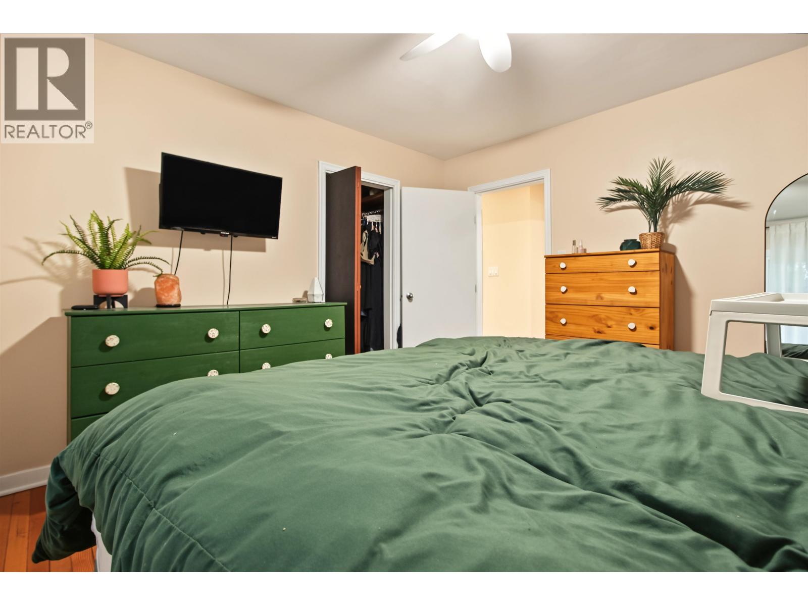 920 Chilliwack Street Property Photo 16