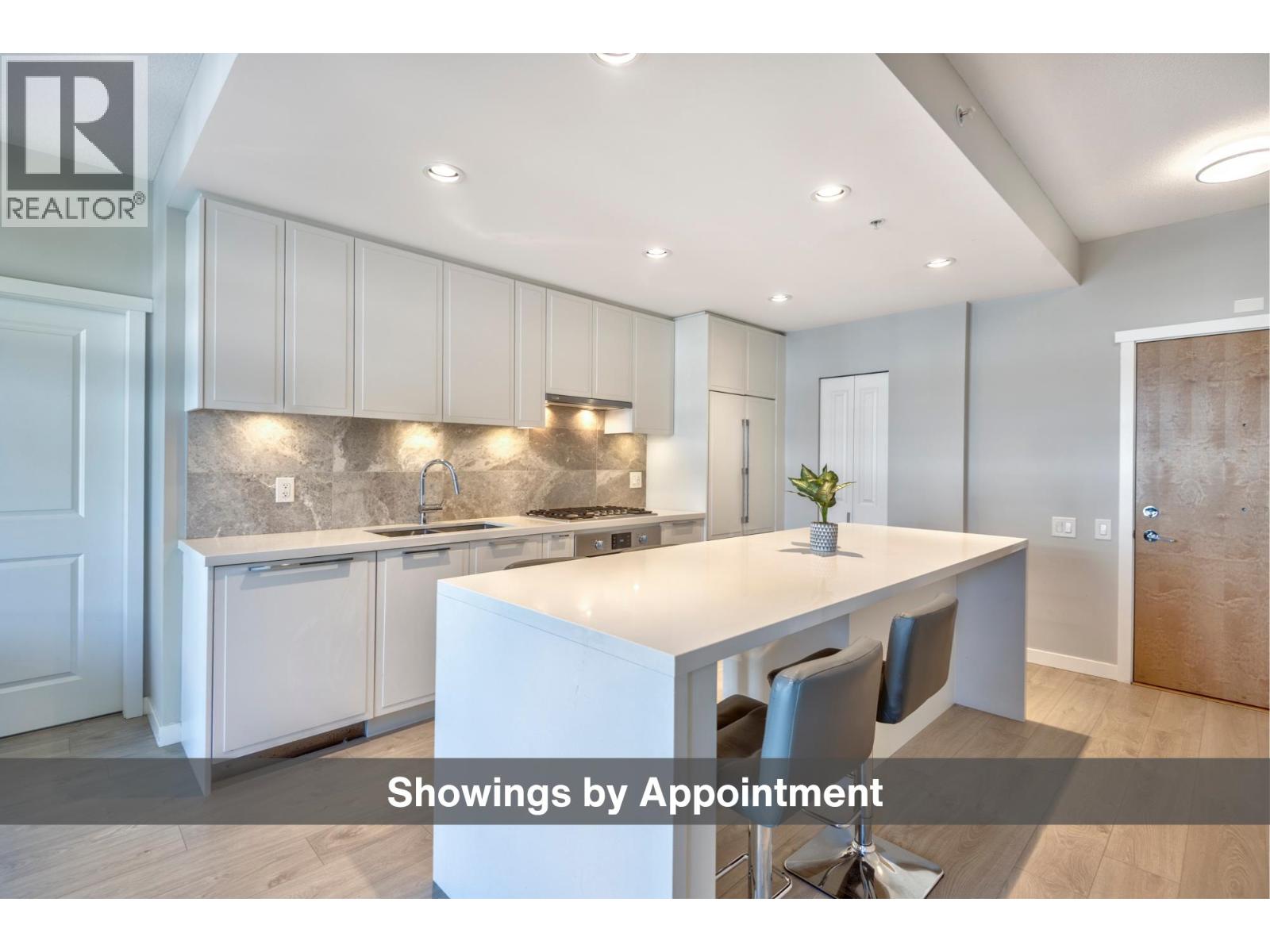 409 3188 RIVERWALK AVENUE Property Photo 1