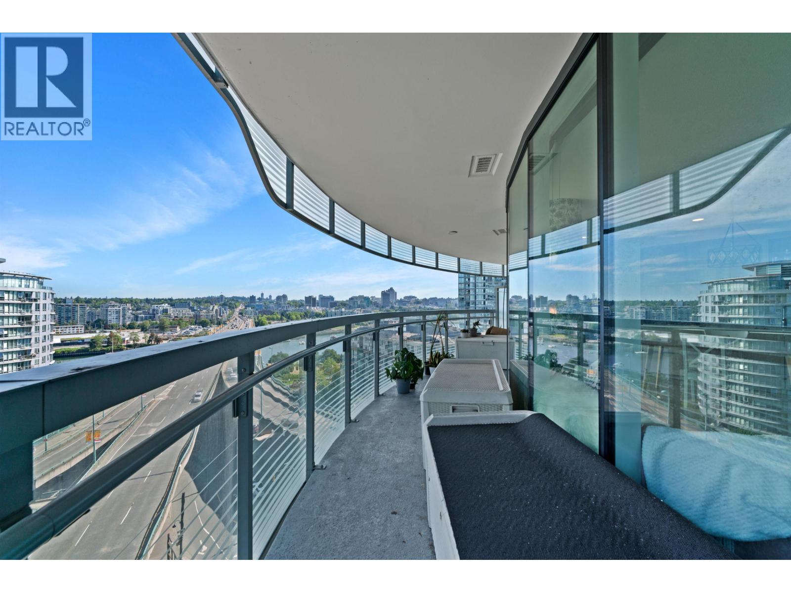 1284 87 Nelson Street Property Photo 2