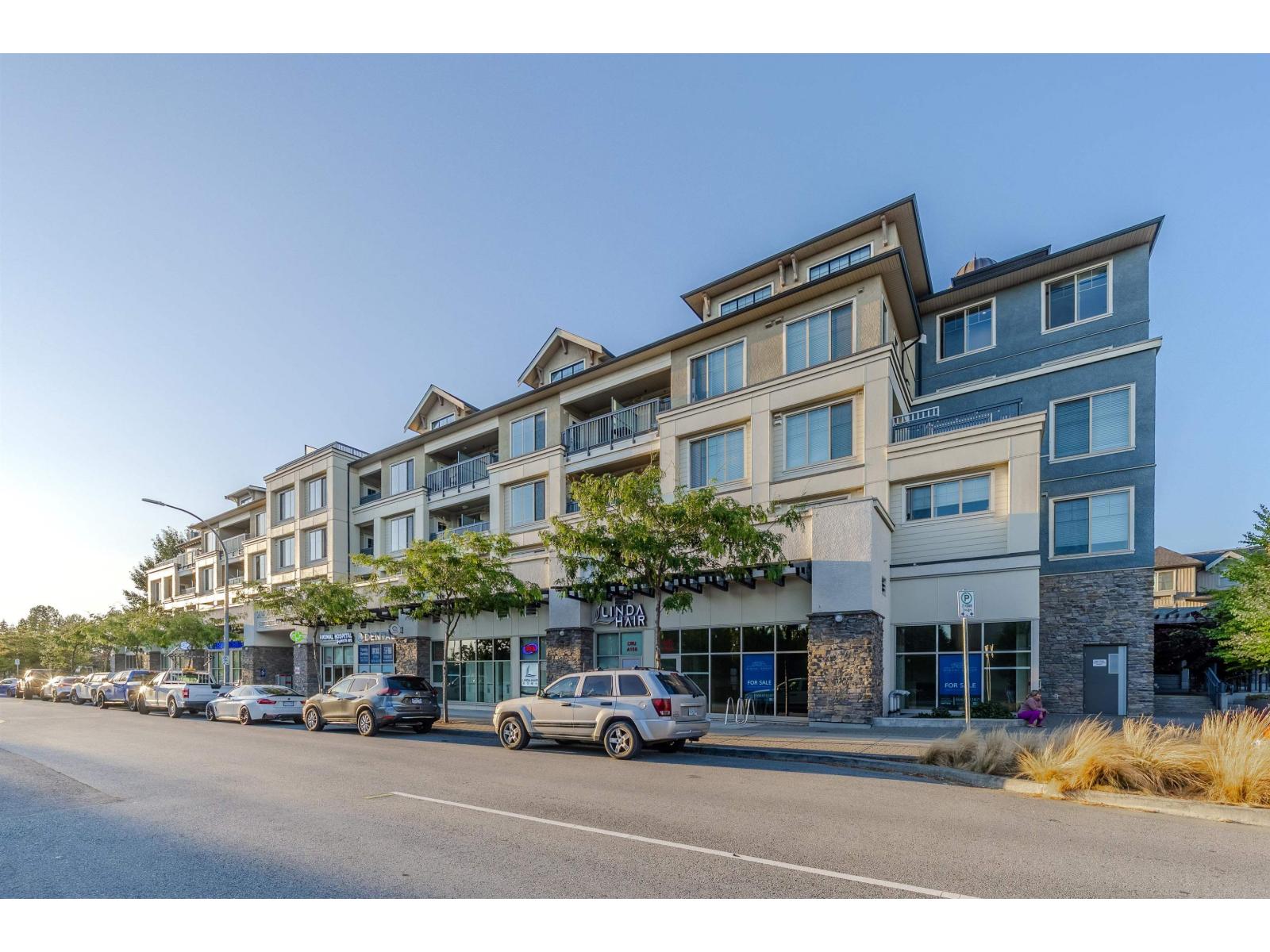 A209 20487 65 Avenue Photo de la propriété 1