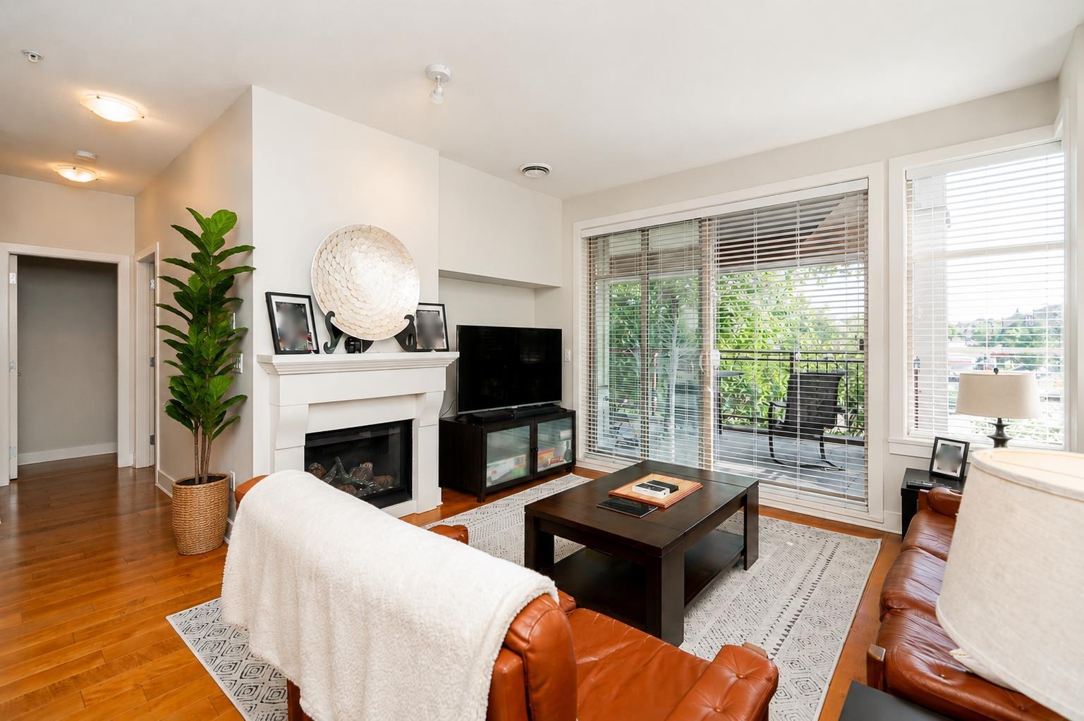 204 16469 64 AVENUE Property Photo 1