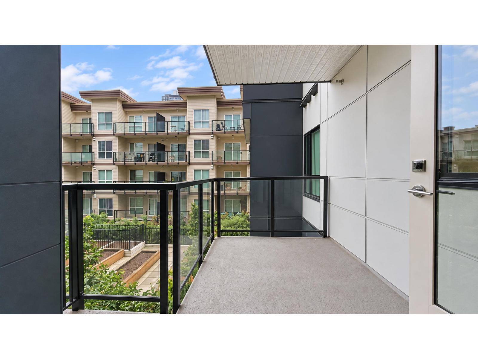 217 10777 138 Street Property Photo 8