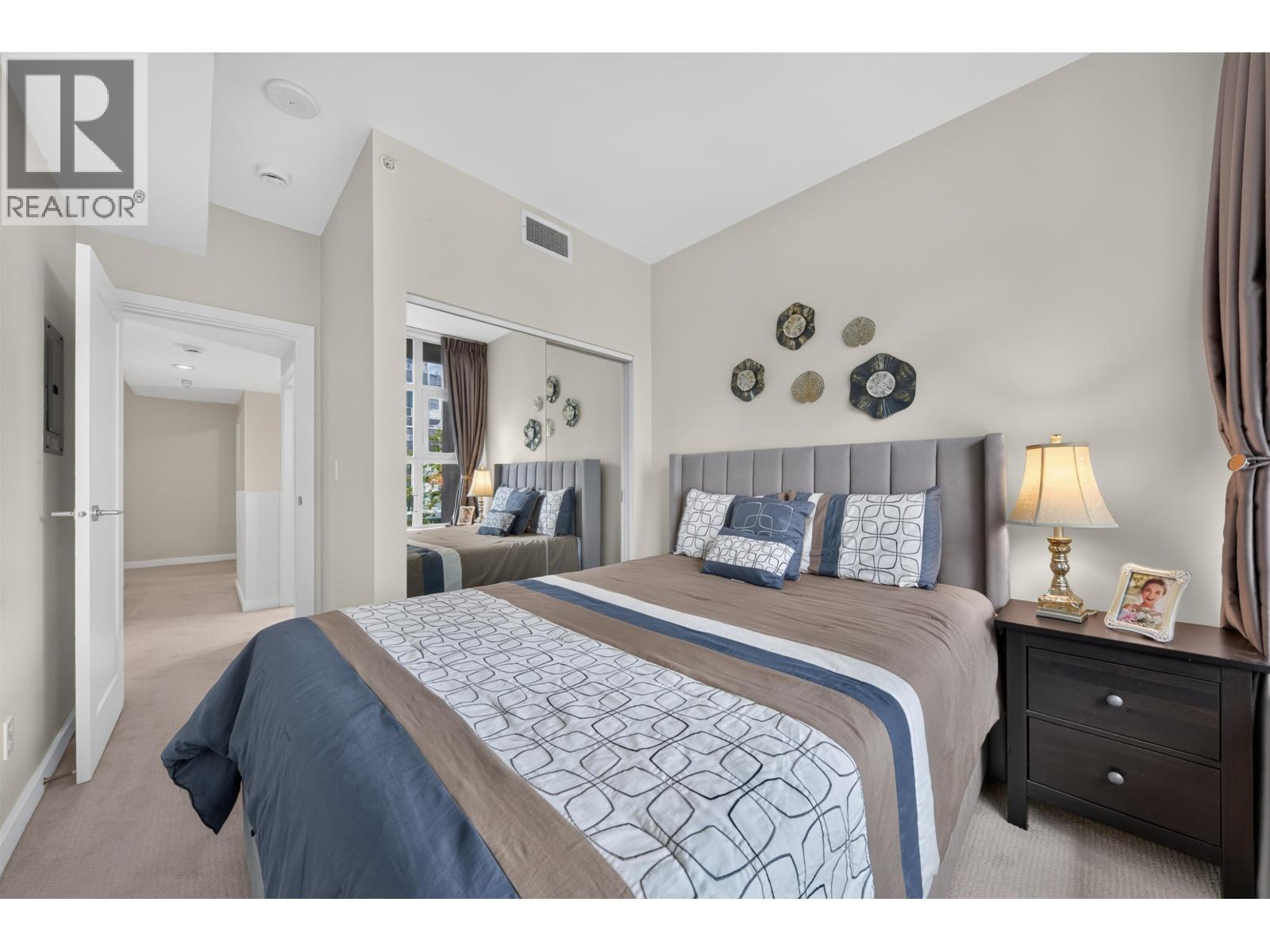 3 8633 Capstan Way Property Photo 10