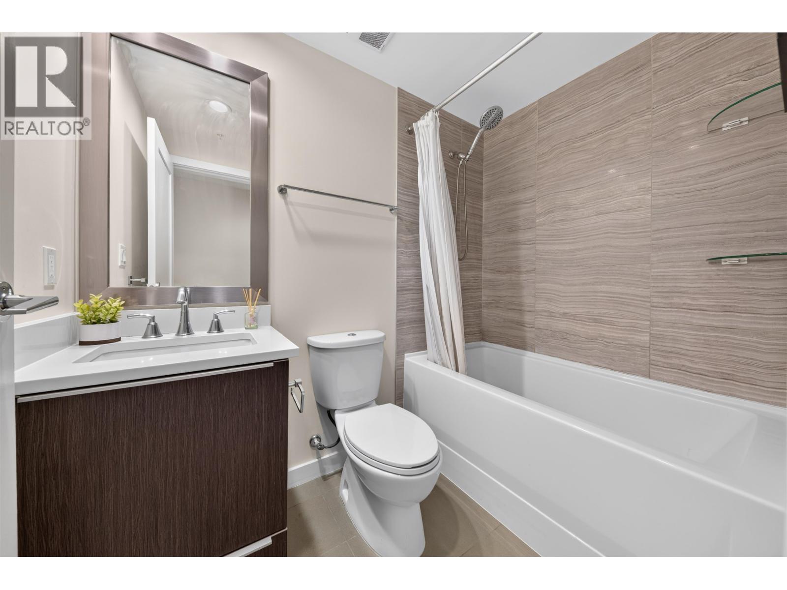 3 8633 Capstan Way Property Photo 14