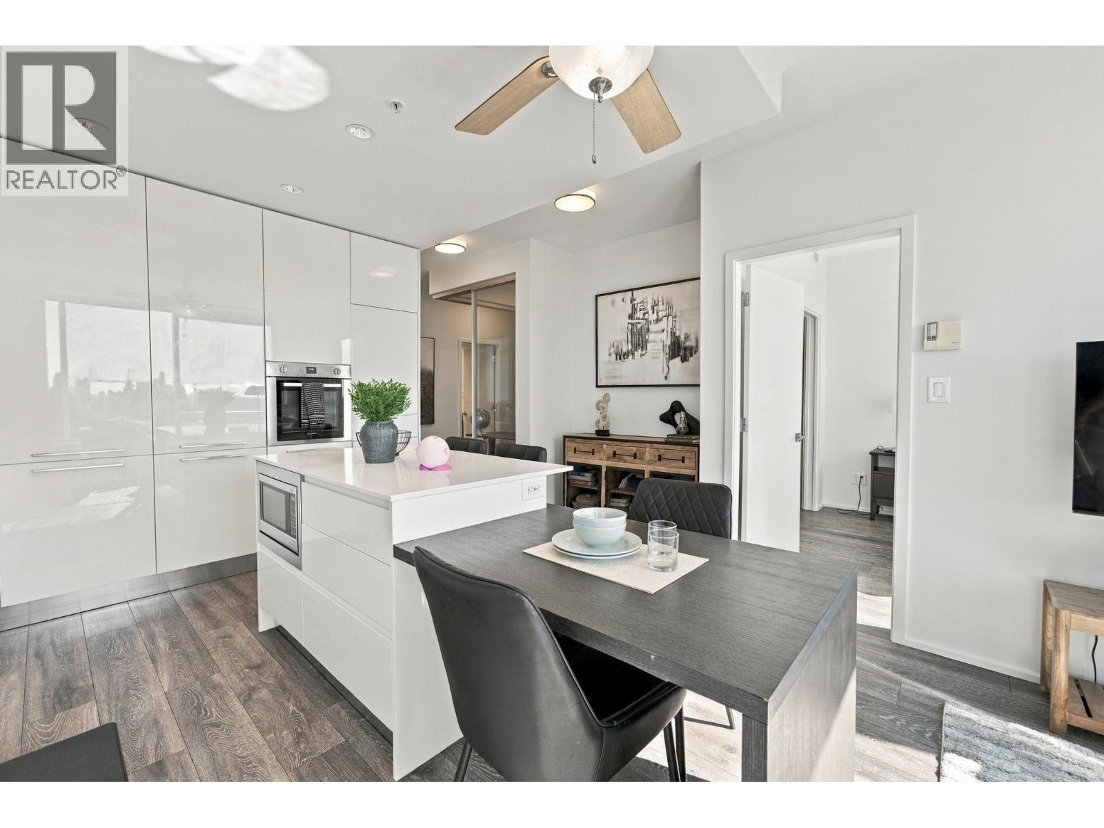 4207 4510 Halifax Way Property Photo 7