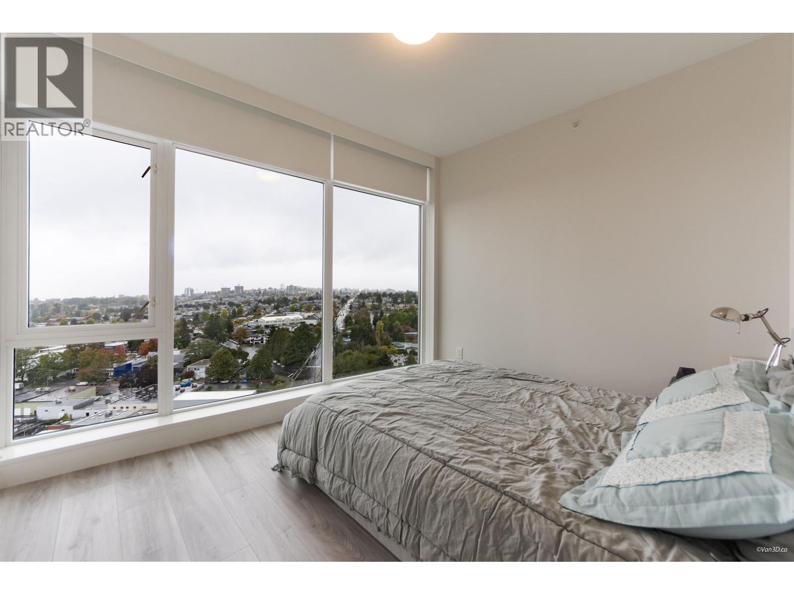 2407 1788 Gilmore Avenue Property Photo 16