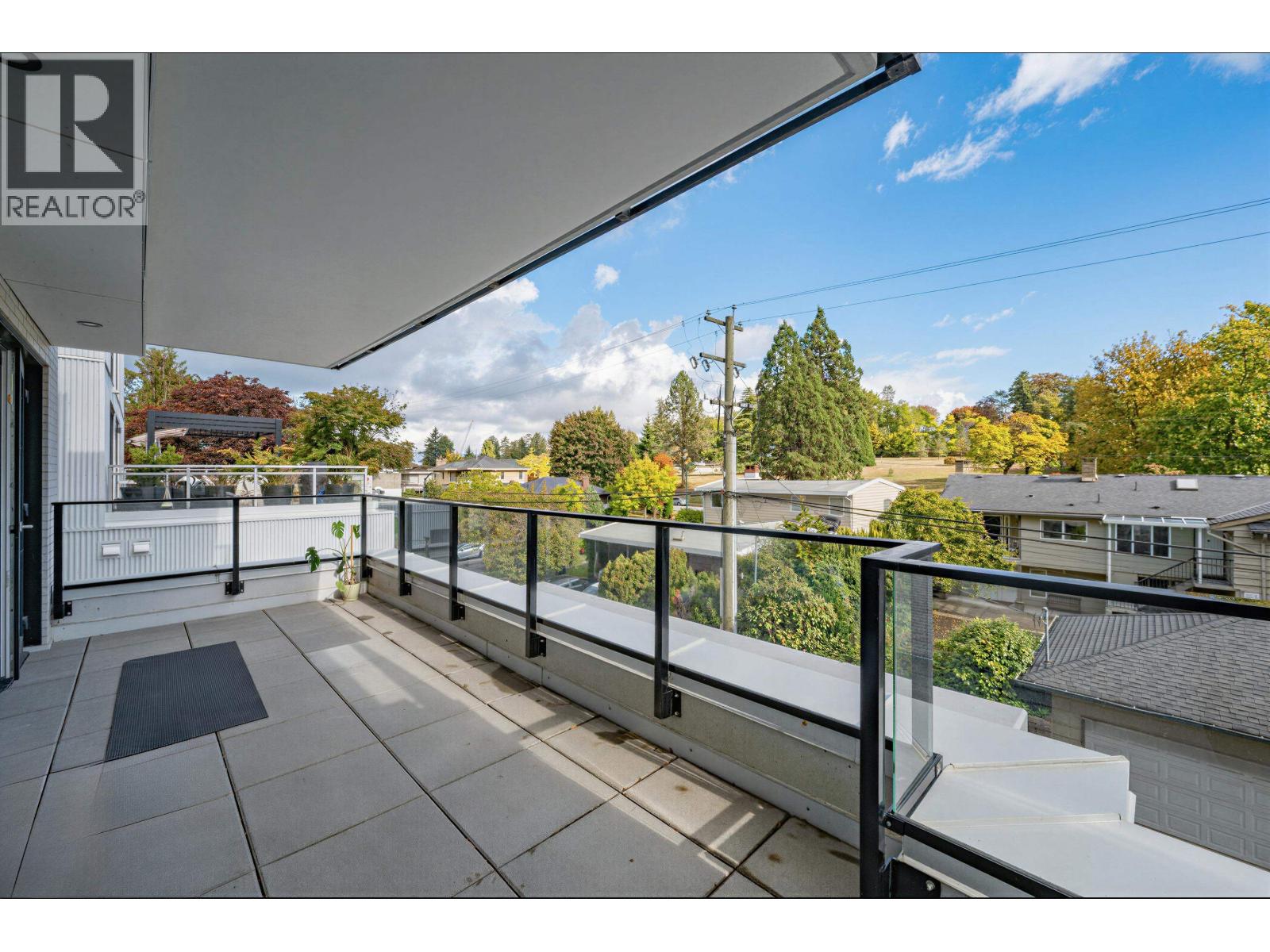 314 5168 Cambie Street Property Photo 2