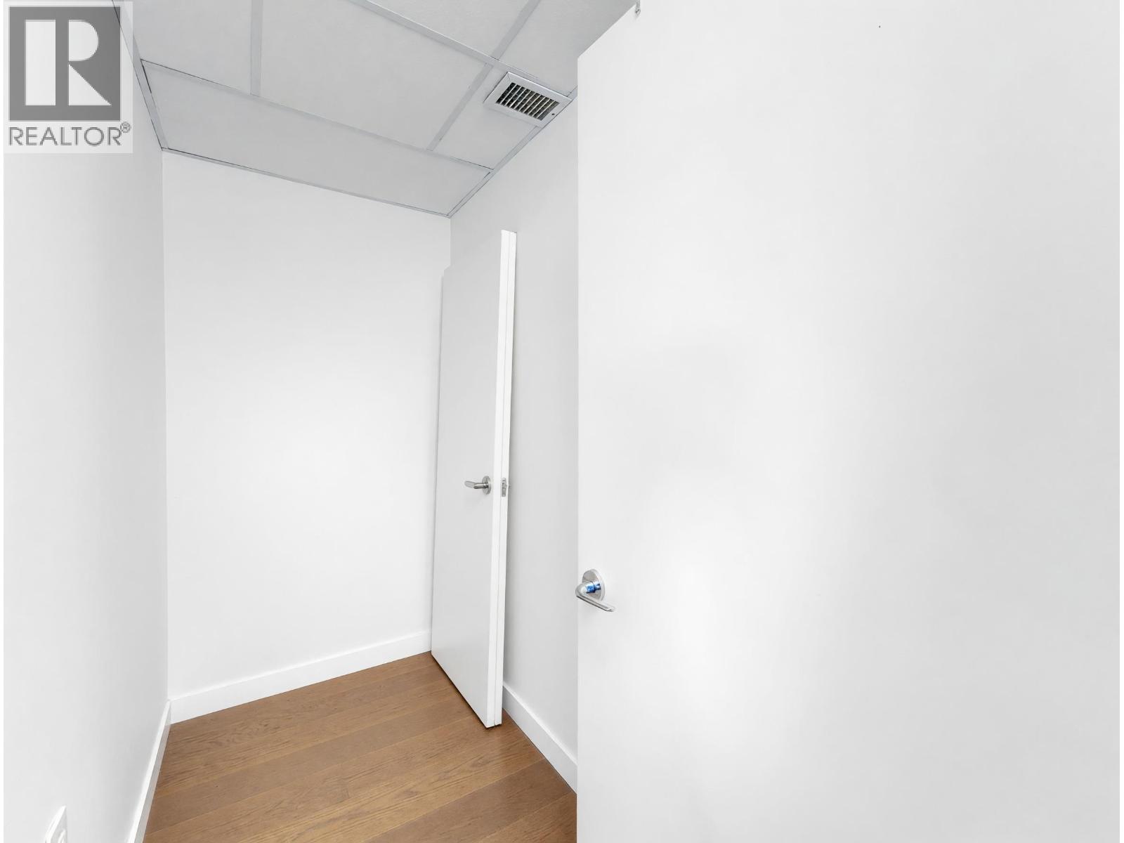 314 5168 Cambie Street Property Photo 26