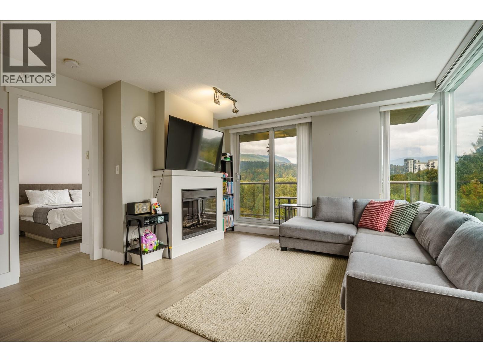 1208 660 Nootka Way Property Photo 7