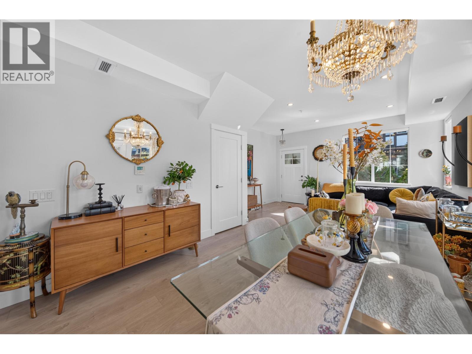 10 8888 Spires Road Property Photo 11