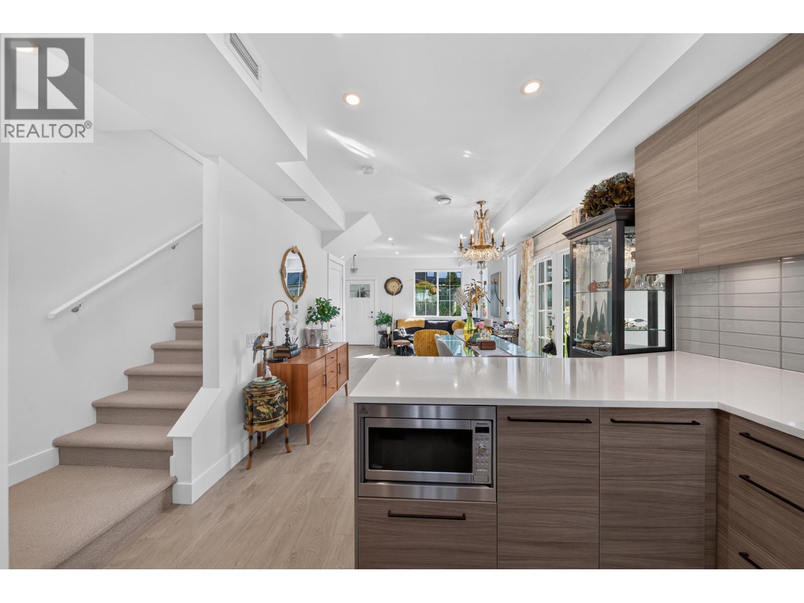 10 8888 Spires Road Property Photo 17