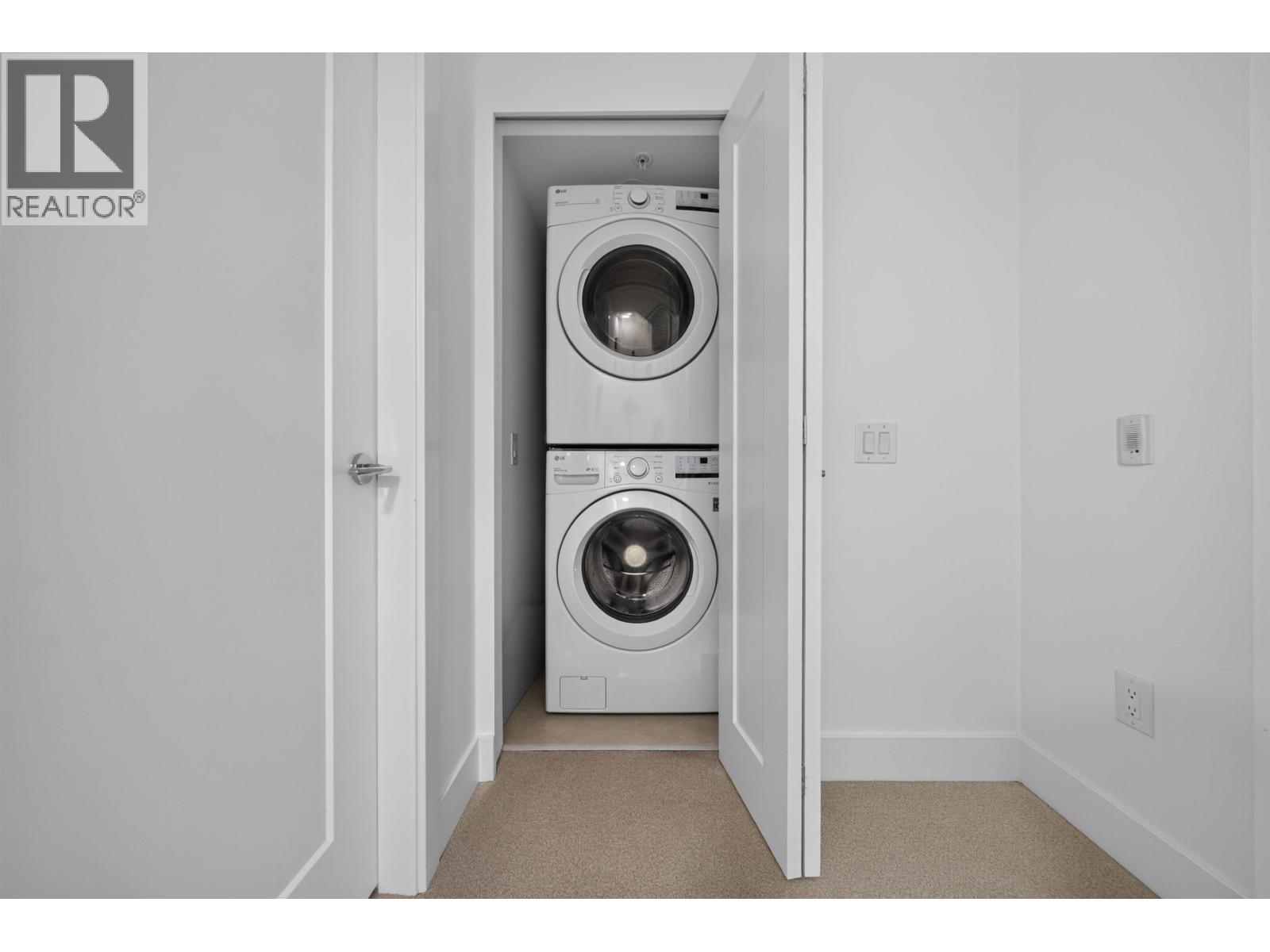 10 8888 Spires Road Property Photo 26