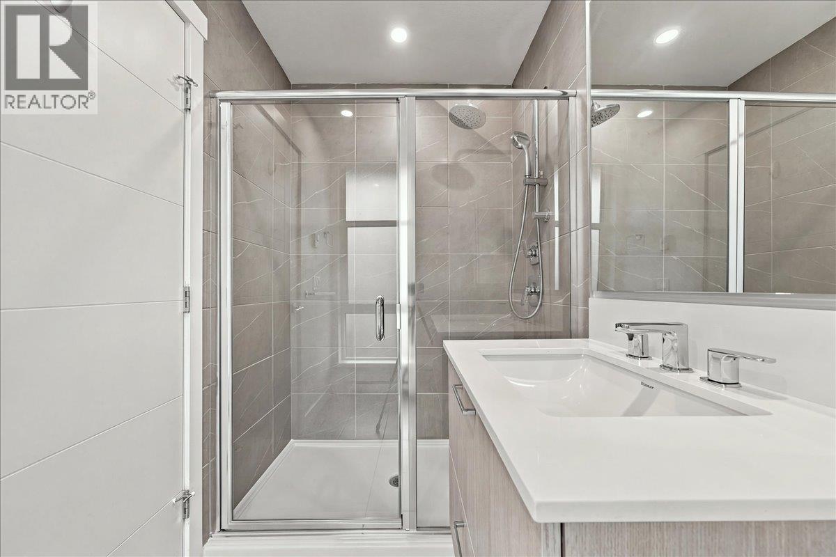 604 707 Como Lake Avenue Property Photo 16