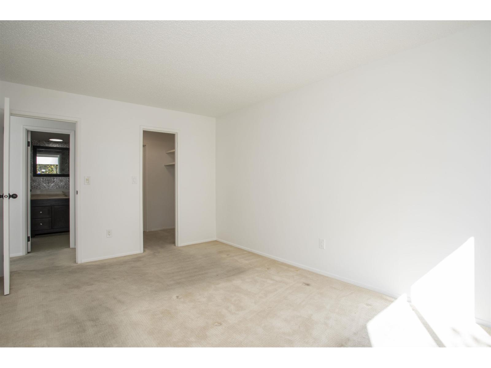 310 1437 Foster Street Property Photo 14