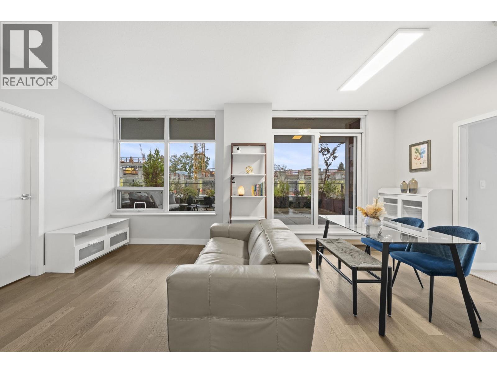 401 5033 Cambie Street Property Photo 11