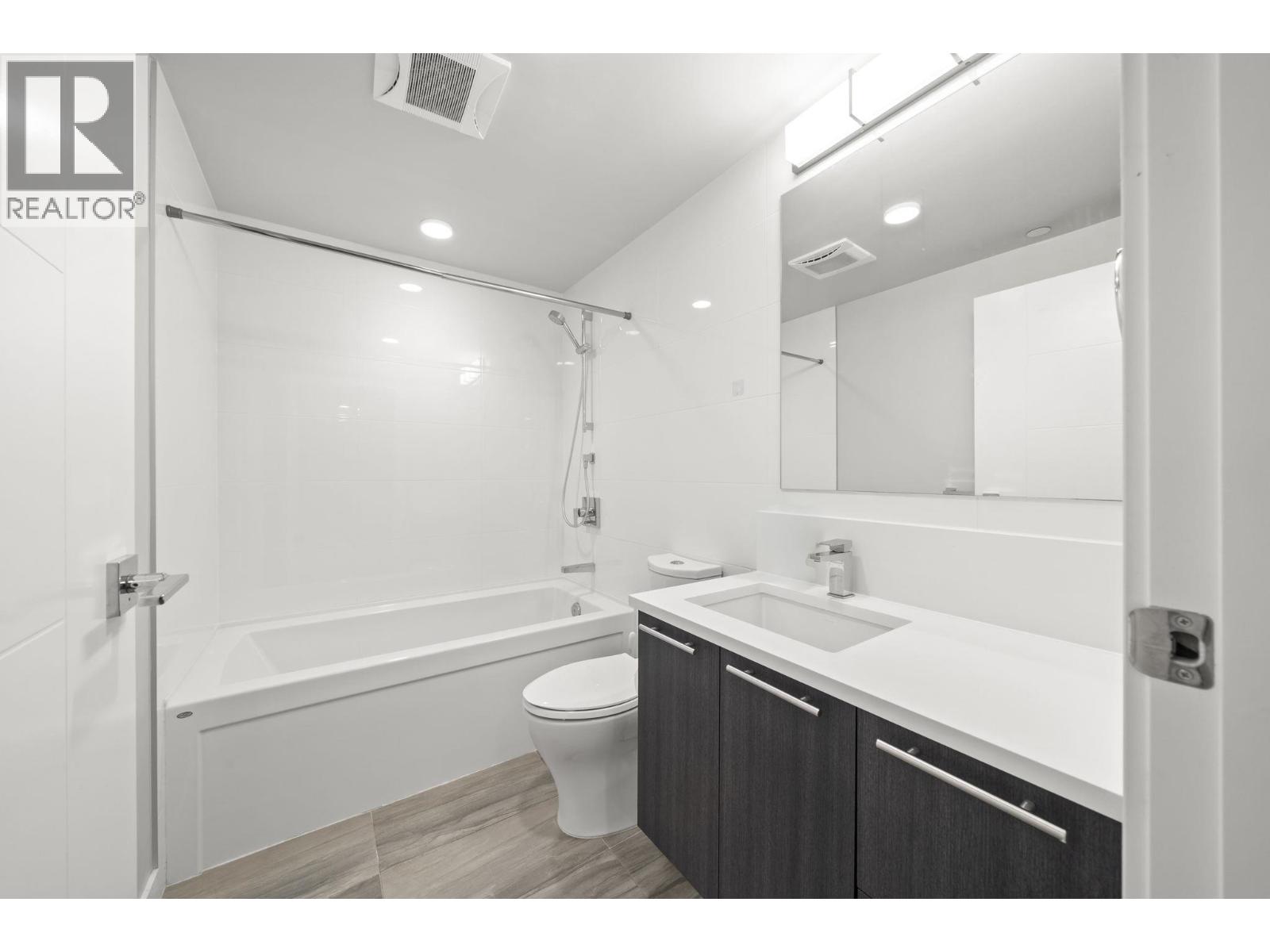 401 5033 Cambie Street Property Photo 25