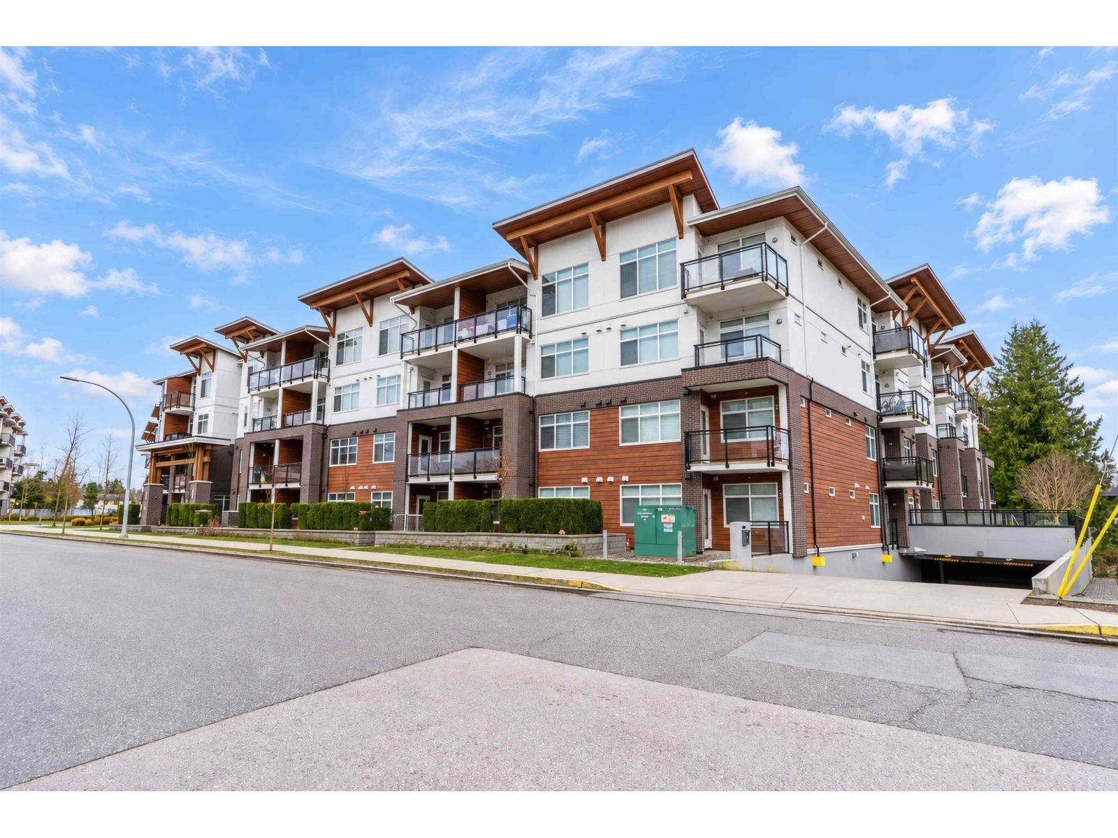 432 5415 Brydon Crescent Property Photo 1