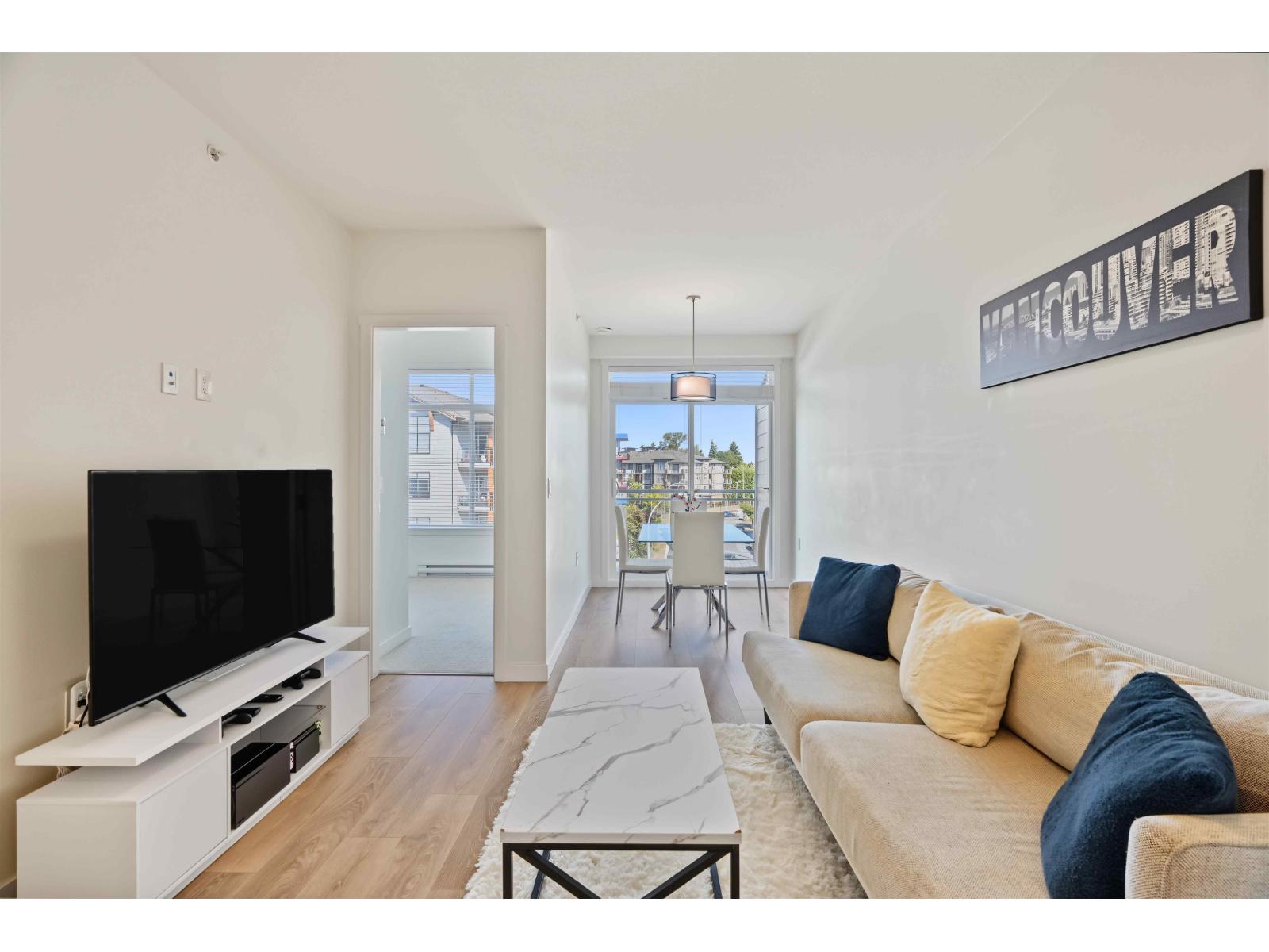 432 5415 Brydon Crescent Property Photo 9