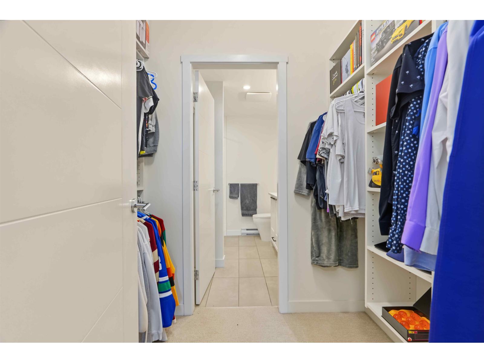 432 5415 Brydon Crescent Property Photo 17