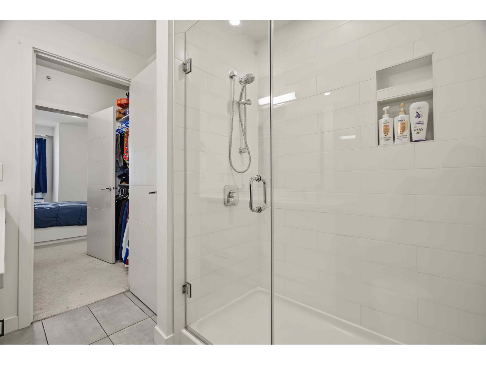432 5415 Brydon Crescent Property Photo 19