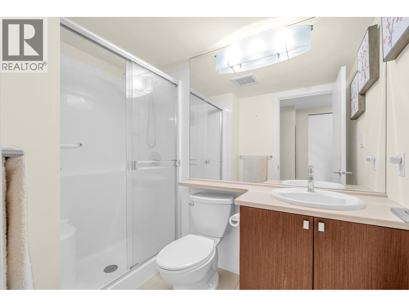 2206 9868 Cameron Street Property Photo 14