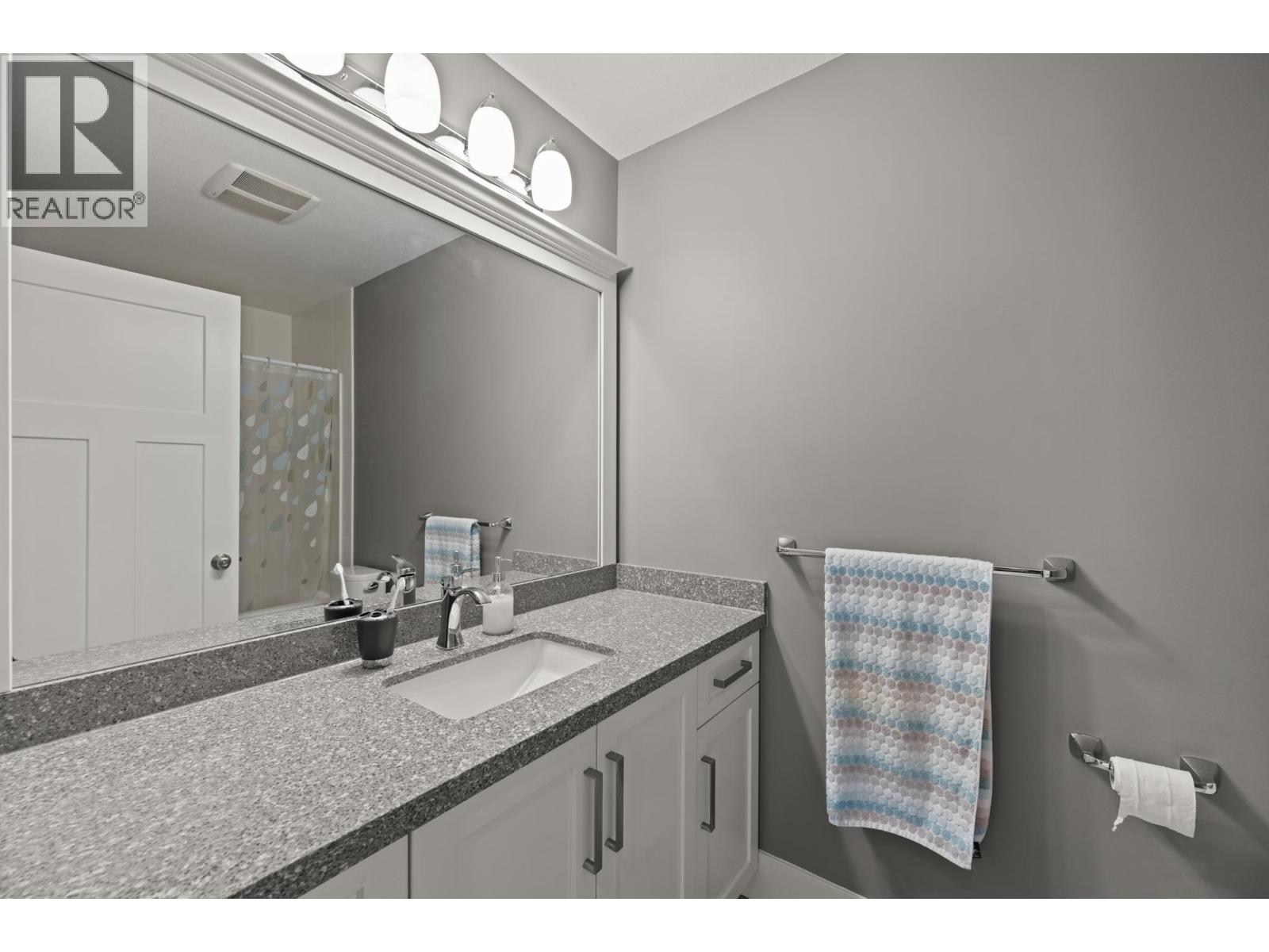 17 19095 Mitchell Road Property Photo 30