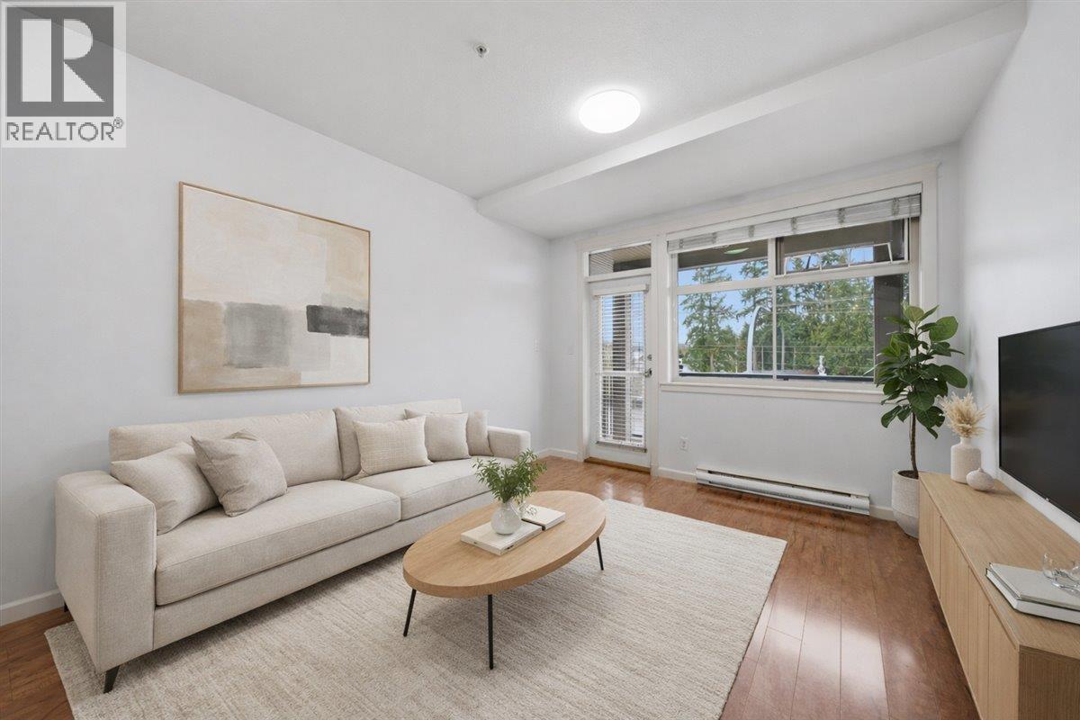 307 22858 Lougheed Highway Property Photo 2