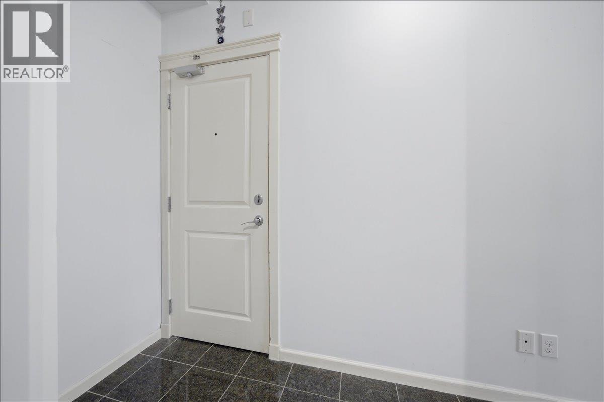 307 22858 Lougheed Highway Property Photo 12