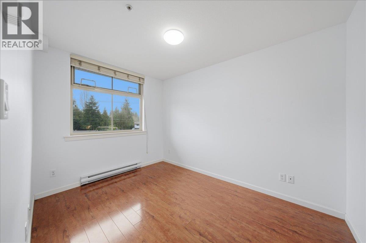 307 22858 Lougheed Highway Property Photo 14
