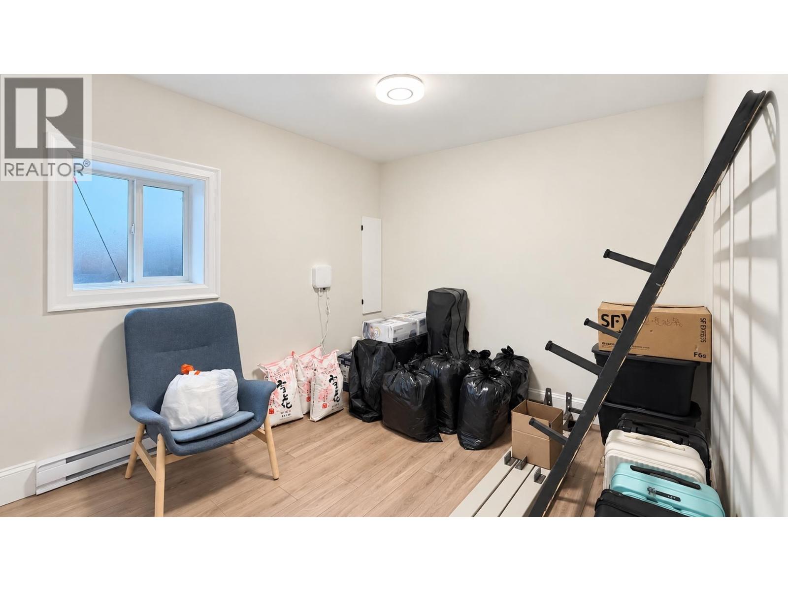6291 Goldsmith Drive Property Photo 18