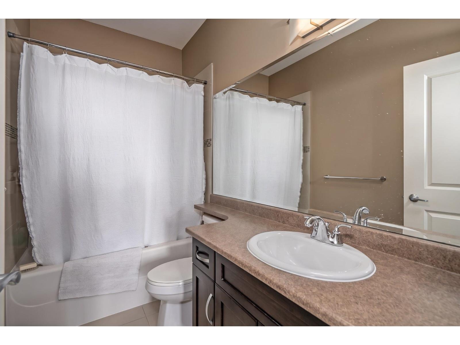 403 3192 Gladwin Road Property Photo 23
