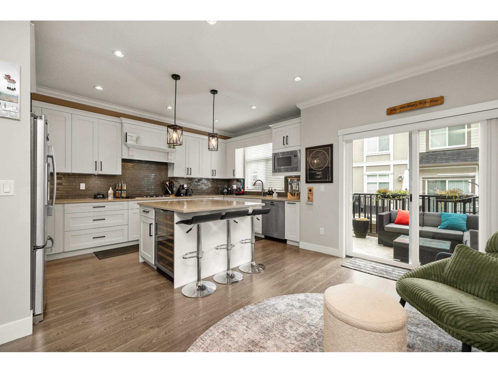 34 6588 195a Avenue Property Photo 17