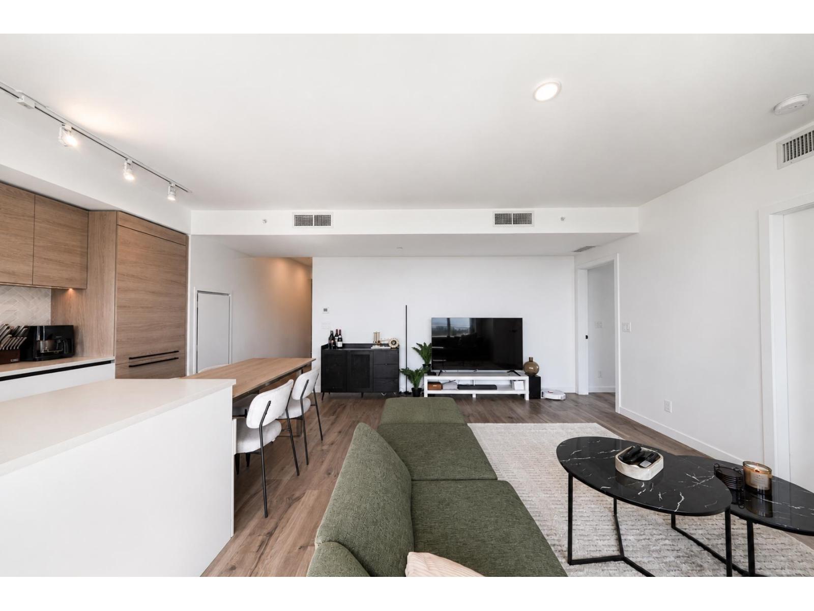 2410 10448 University Drive Property Photo 15