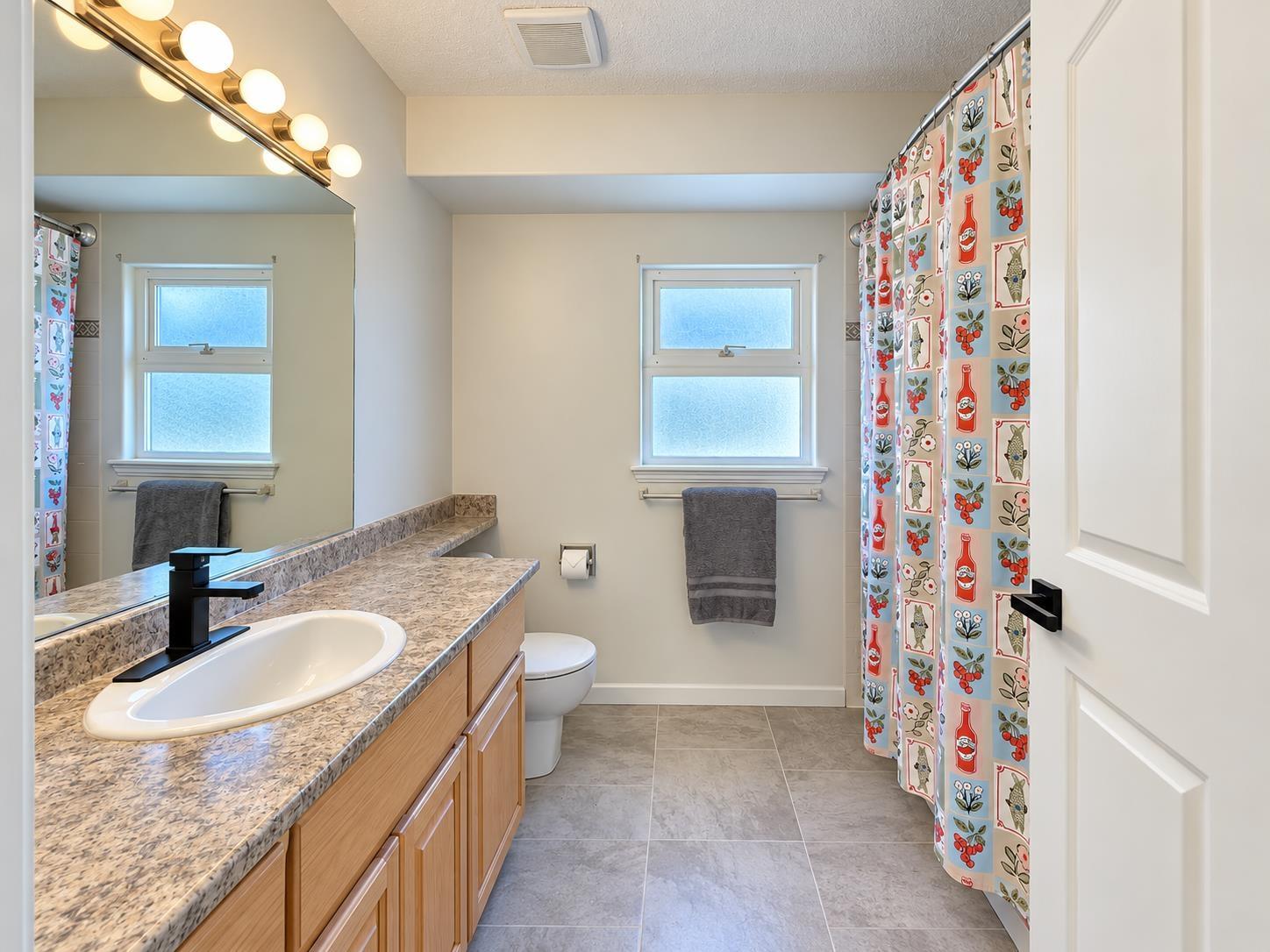 33163 Hawthorne Avenue Property Photo 28