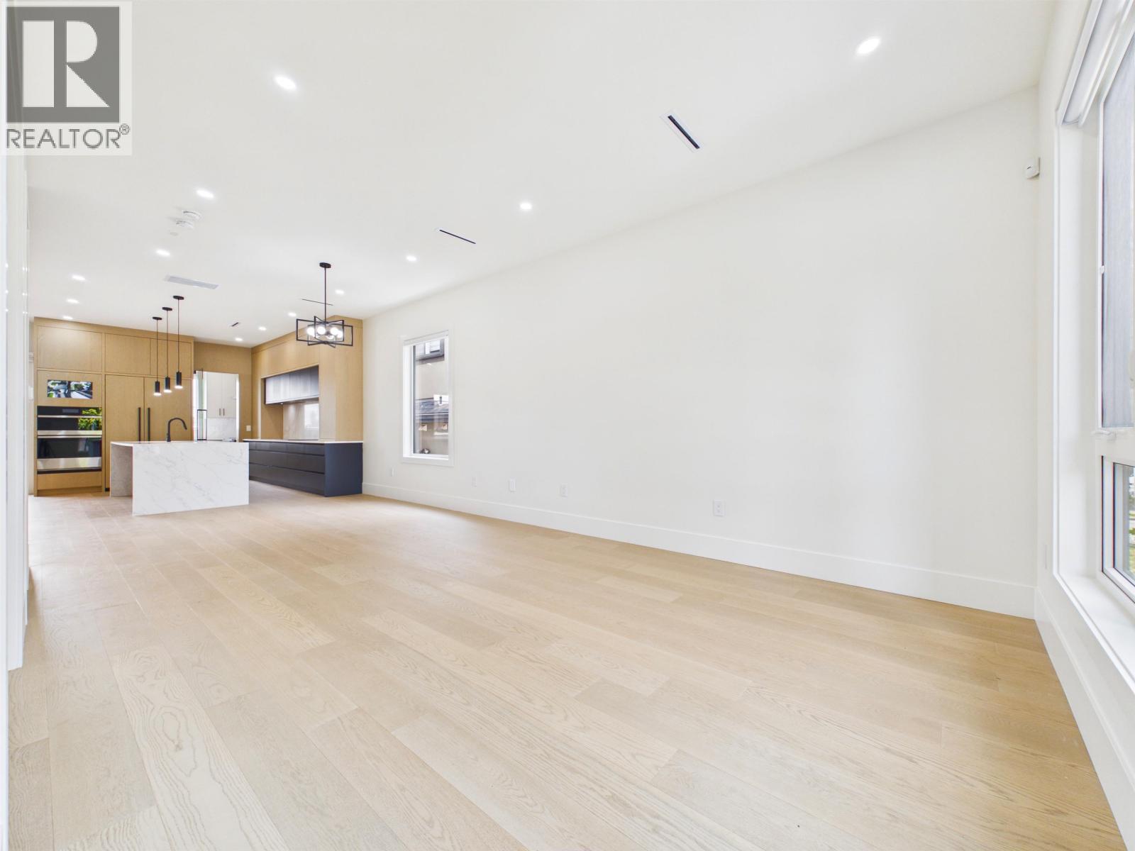 1 6512 Grant Street Property Photo 3