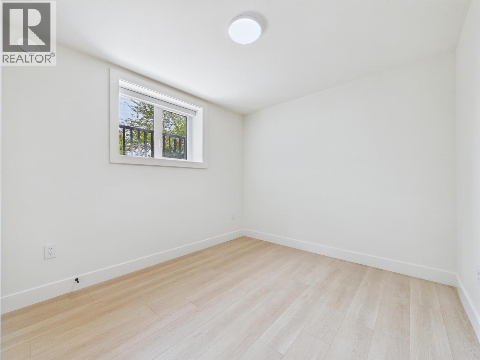 1 6512 Grant Street Property Photo 37