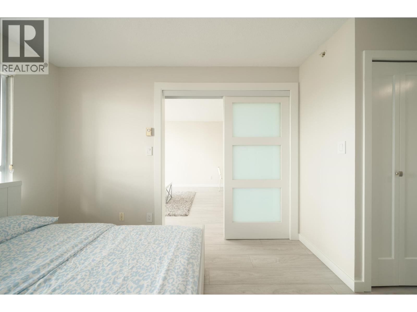 809 5189 Gaston Street Property Photo 14