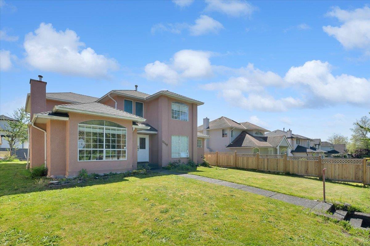 8648 140 STREET Property Photo 1