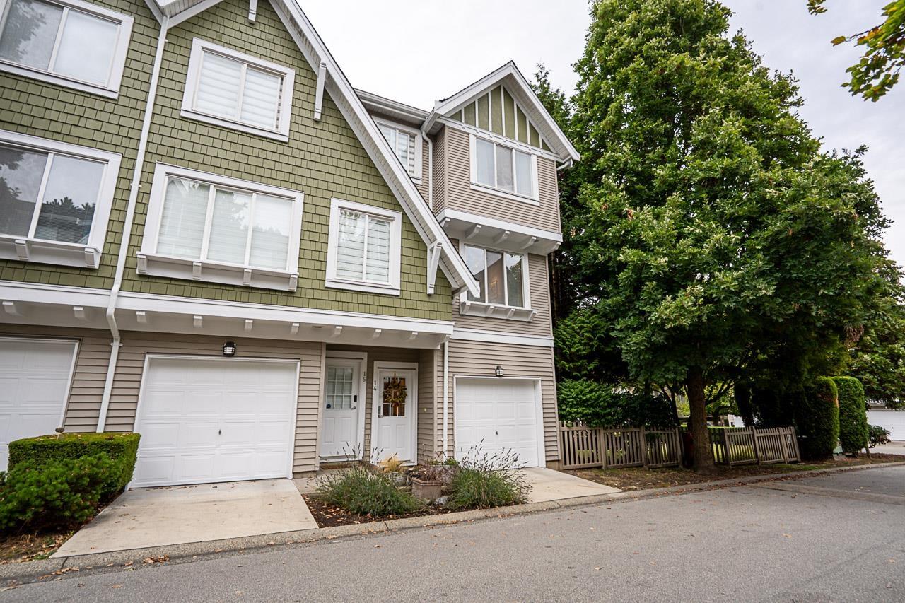 14 8775 161 Street Property Photo 3
