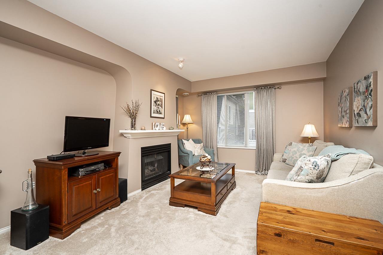 14 8775 161 Street Property Photo 7