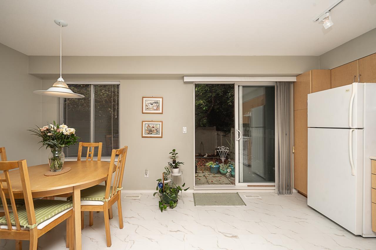 14 8775 161 Street Property Photo 14