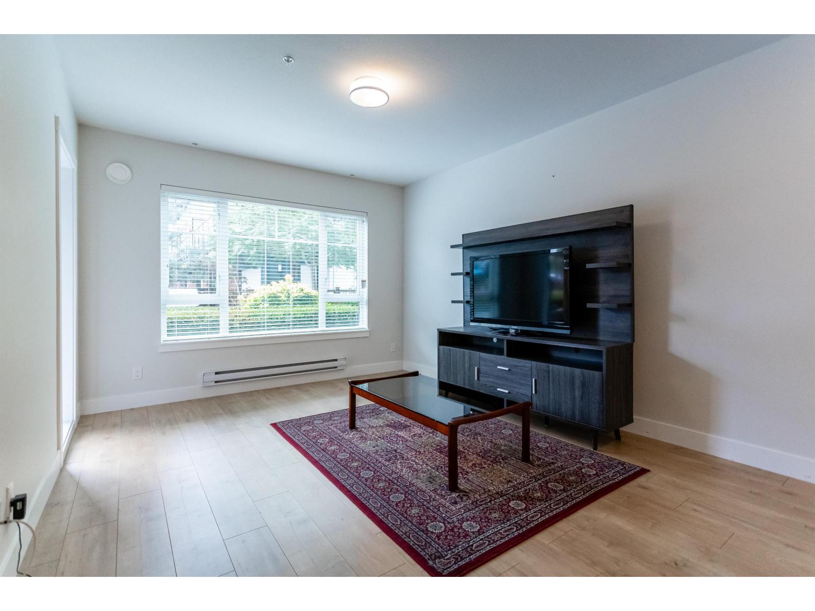 101 22136 49 Avenue Property Photo 19